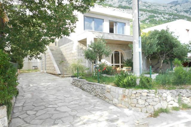 Holiday Home With Free Parking By The Beach Brela Quarto foto